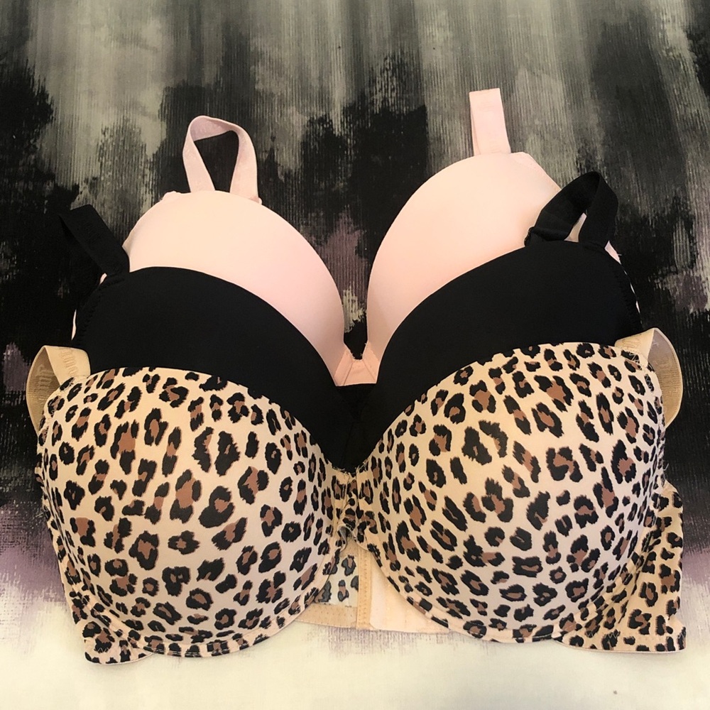 NWOT 3 Color Juicy Couture Bras 38DD